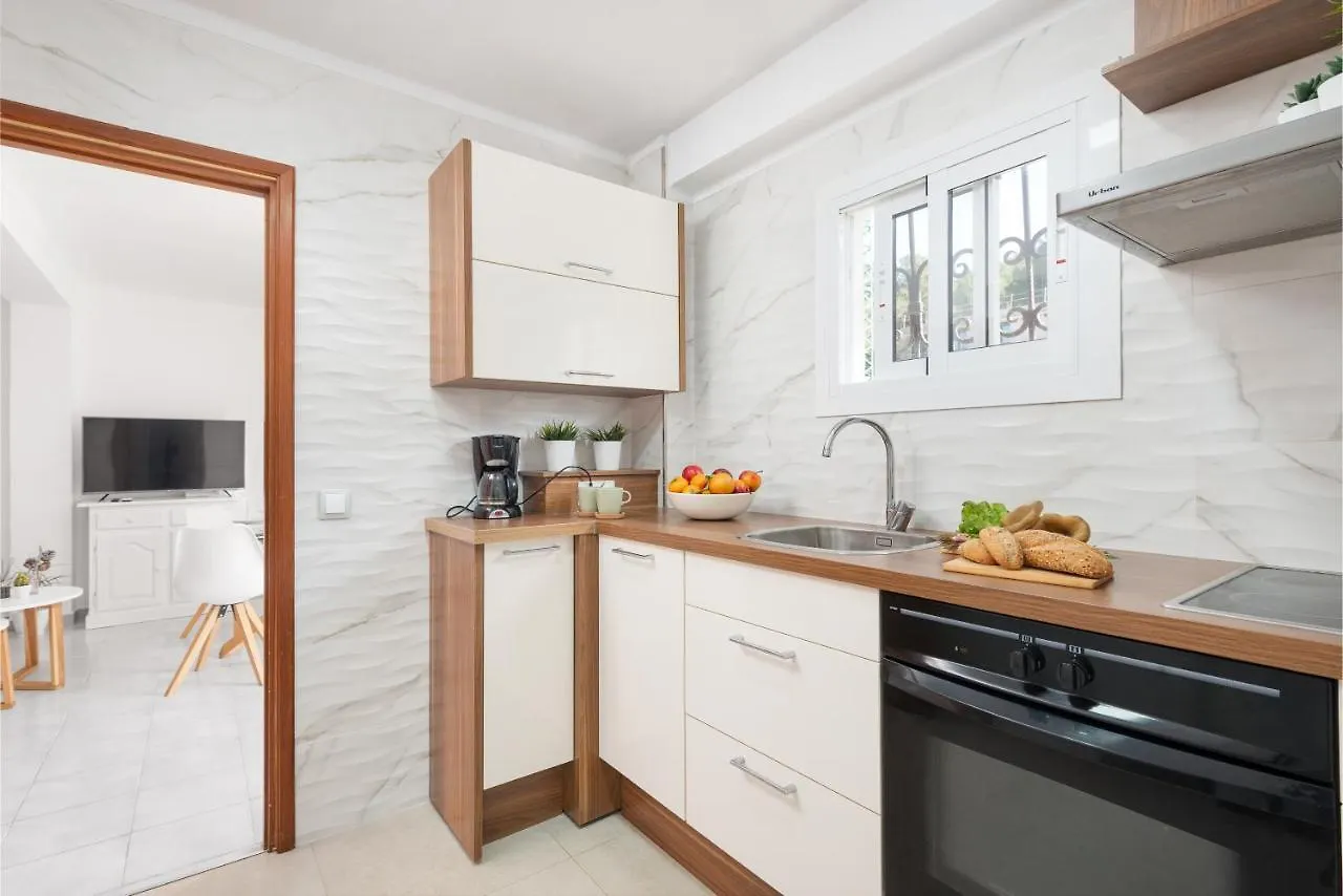 Apartamento Can Marce Cala de Sant Vicenc 0*,  Spanien